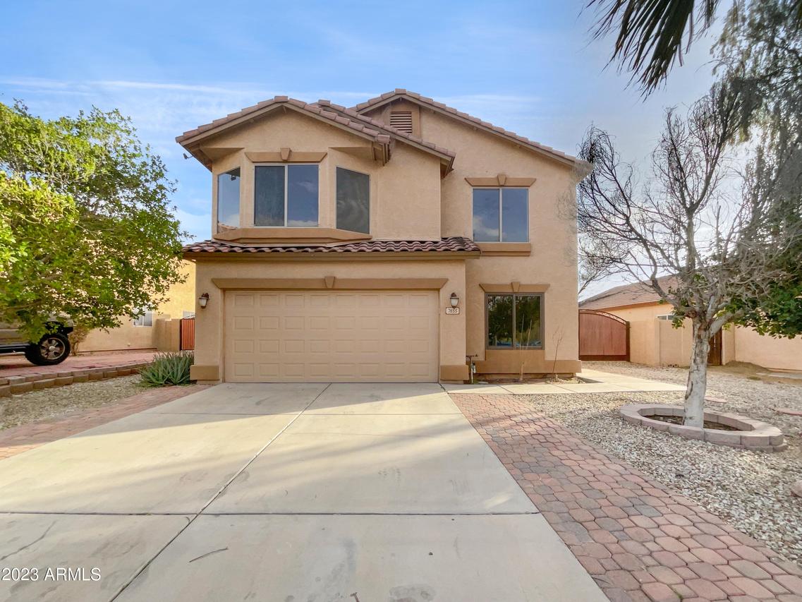 7655 W Flynn Ln., Glendale, AZ 85303