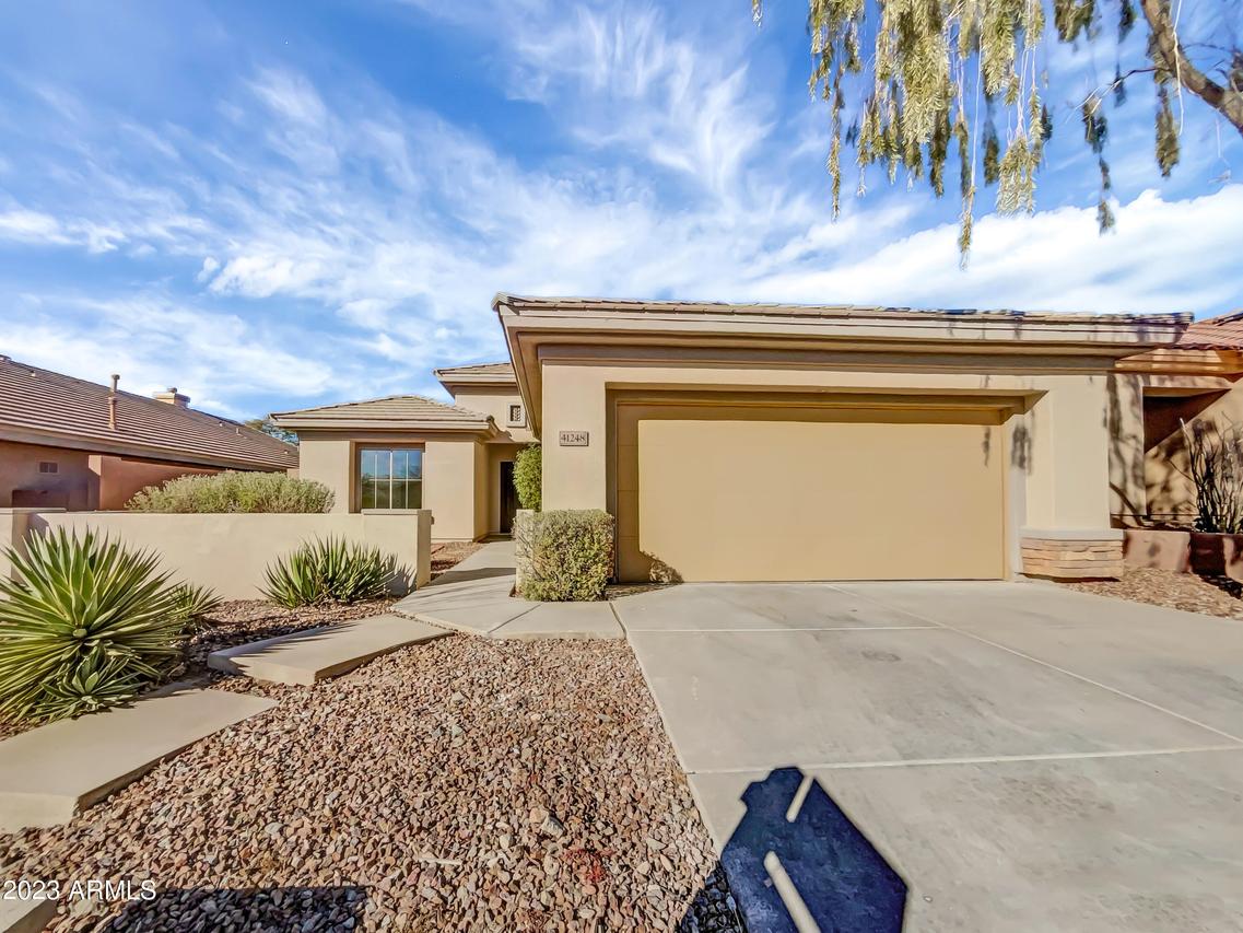 41248 N Rolling Green Way, Anthem, AZ 85086