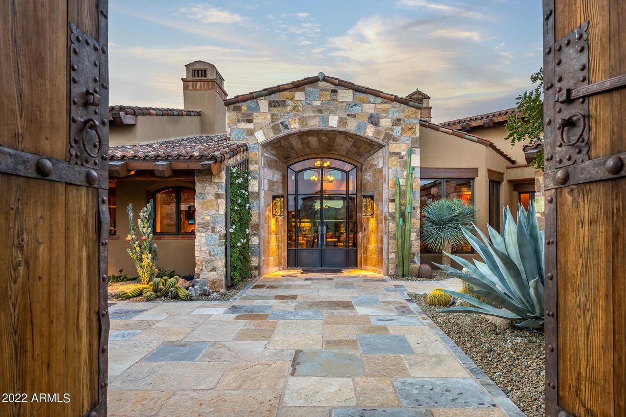 8430 E Whisper Rock Tr., Scottsdale, AZ 85266