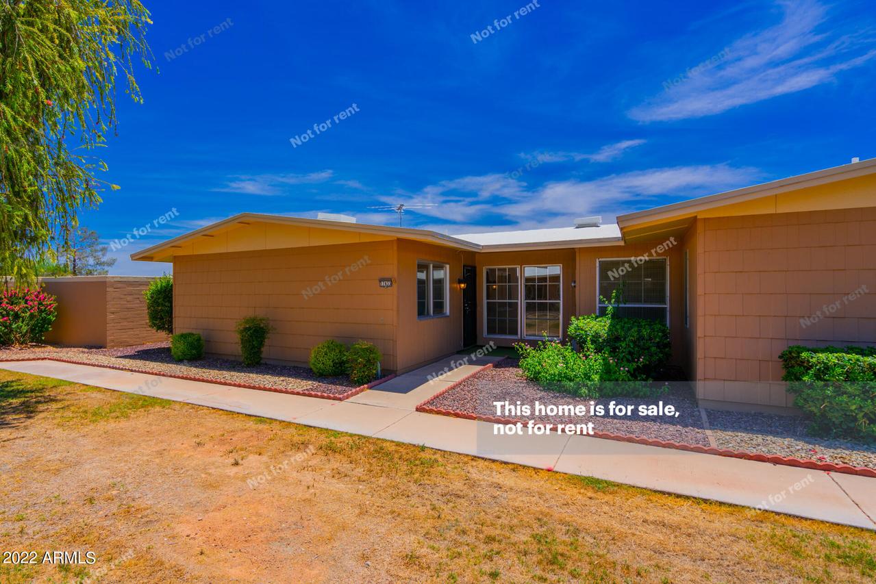 17433 N 99th Dr., Sun City, AZ 85373