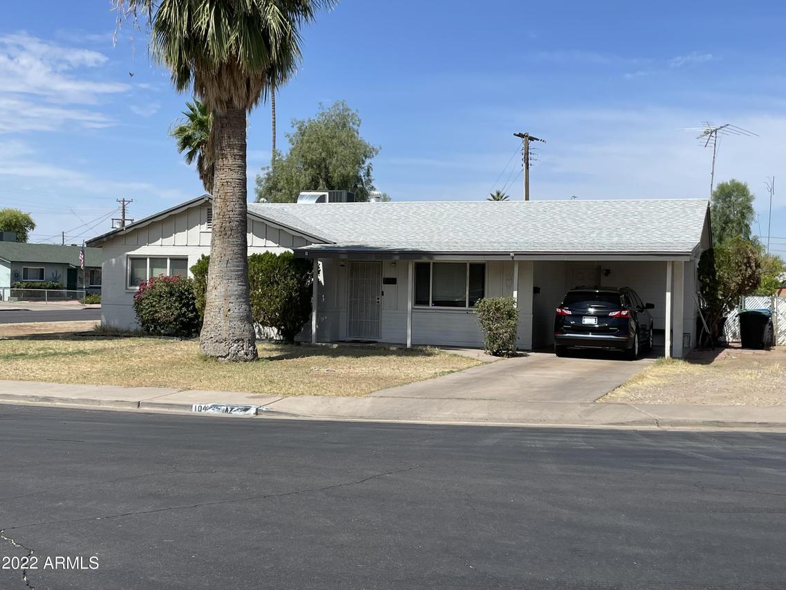 104 N Jade Cir., Mesa, AZ 85201