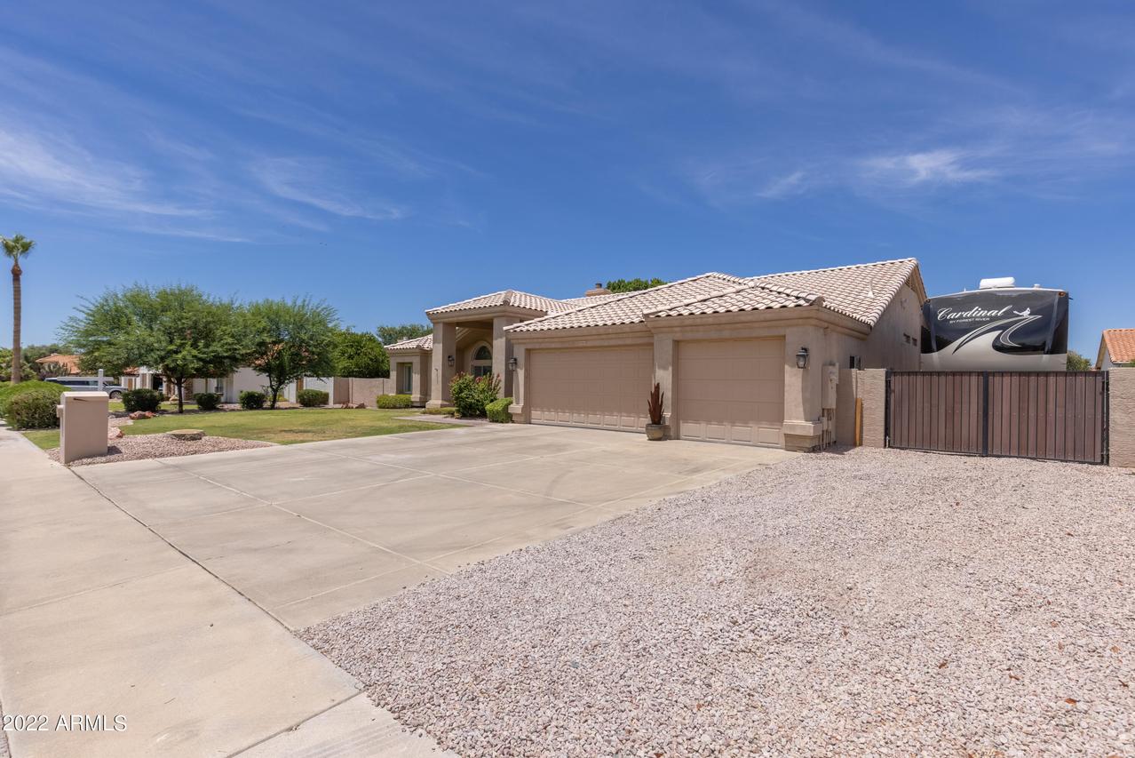 4504 E Enrose St., Mesa, AZ 85205