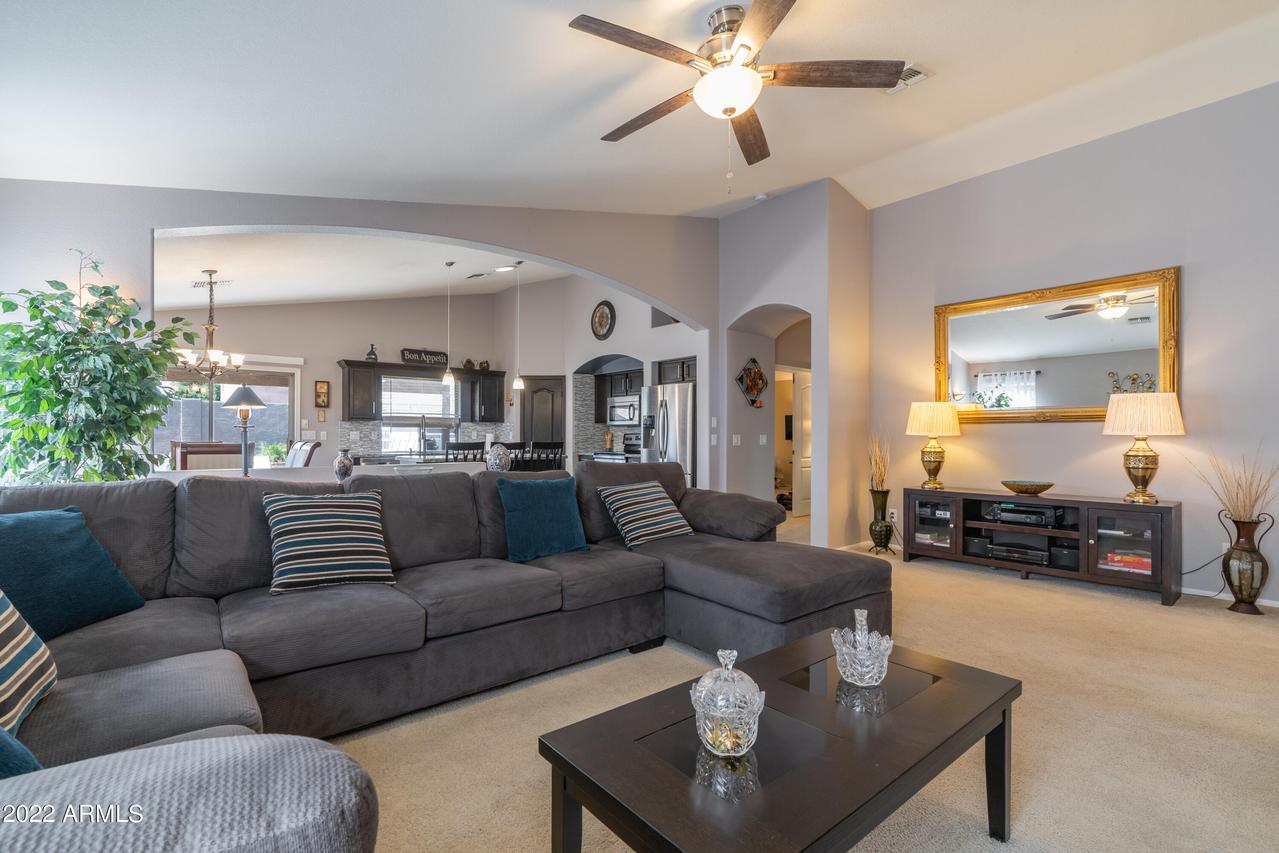 42548 W Oakland Dr., Maricopa, AZ 85138