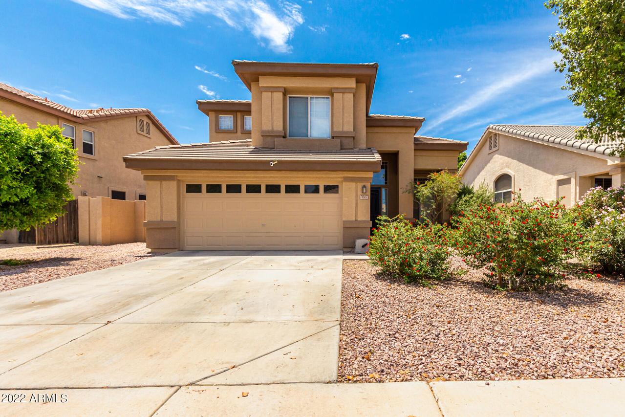 7047 W Blackhawk Dr., Glendale, AZ 85308