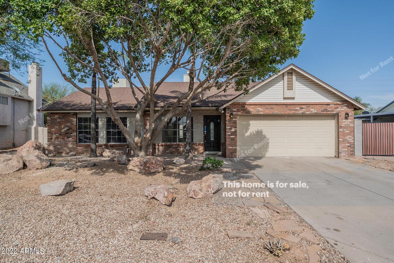 1715 N Silverado St., Mesa, AZ 85205