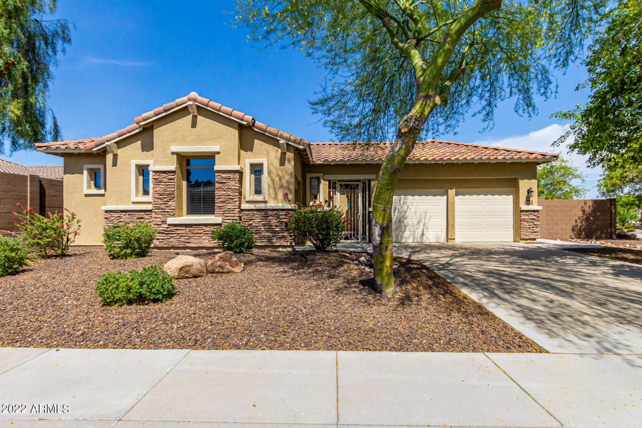 10019 N 183rd Ave., Waddell, AZ 85355