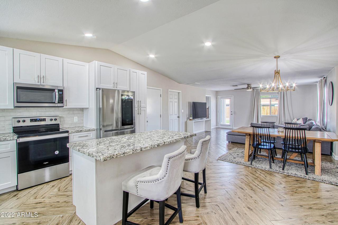 3640 W Tulsa St., Chandler, AZ 85226