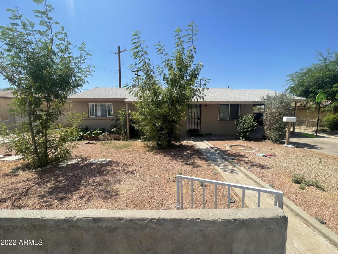 223 W Kinderman Dr., Avondale, AZ 85323
