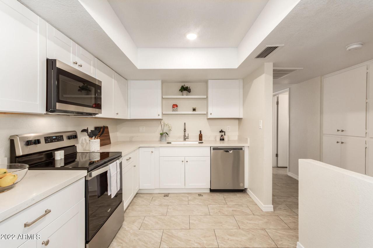 2508 W Eugie Ave., Phoenix, AZ 85029