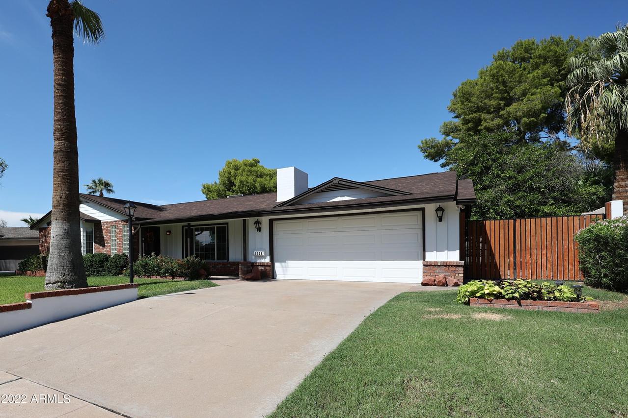 3328 E Mariposa St., Phoenix, AZ 85018