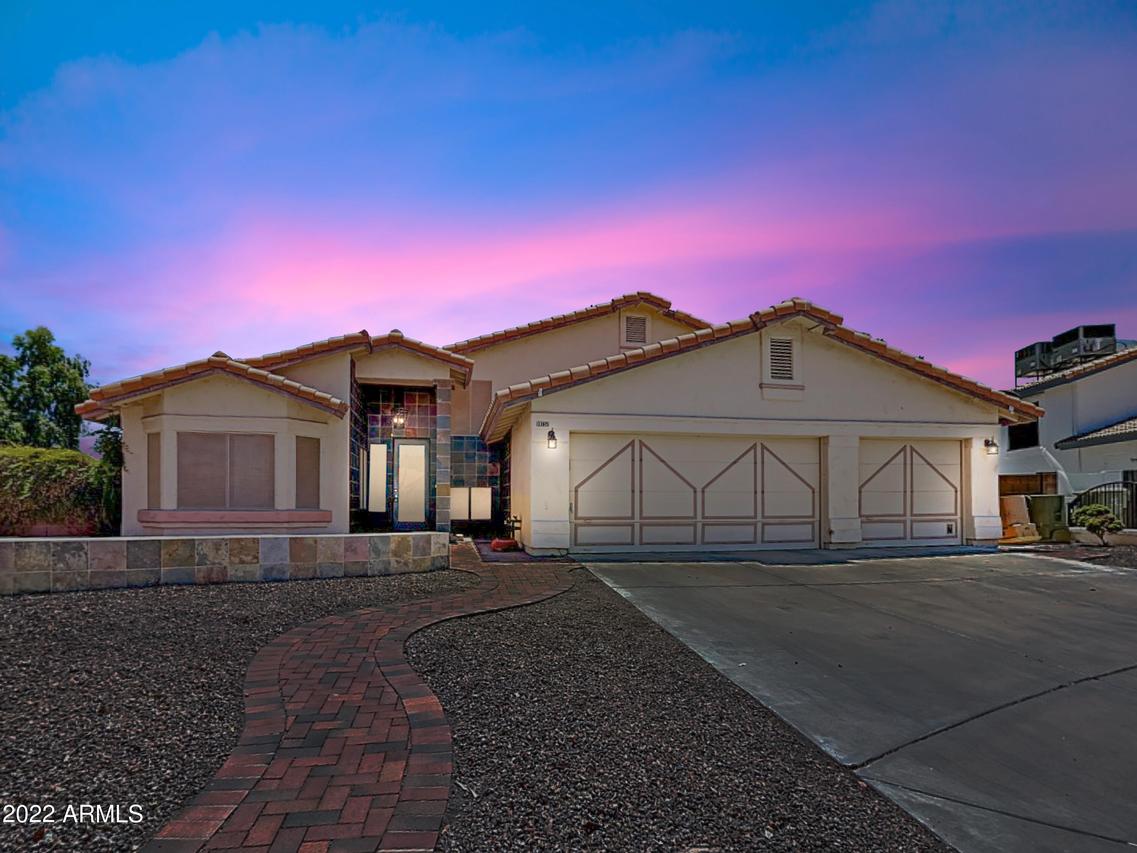 10757 N 55th Dr., Glendale, AZ 85304