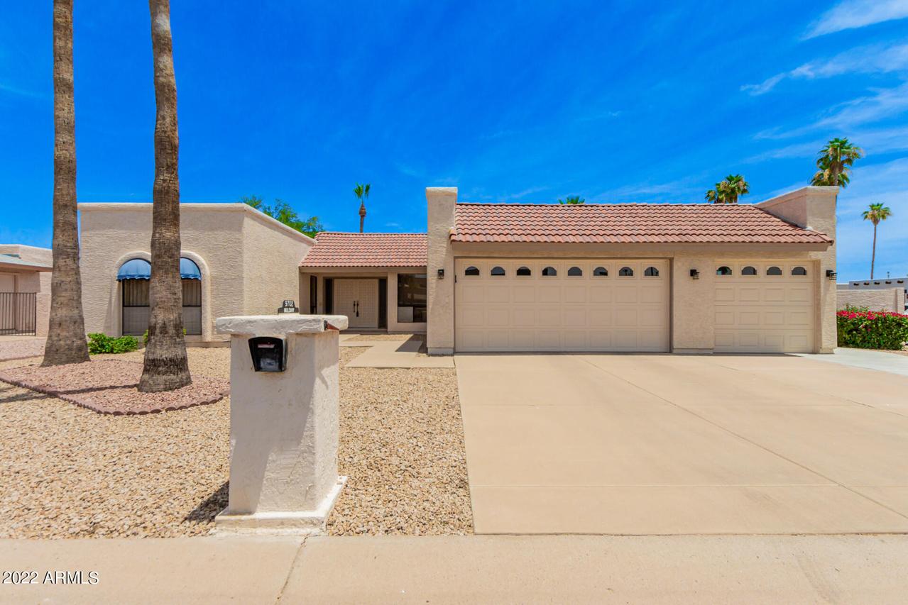 9702 E Foster Ave., Sun Lakes, AZ 85248