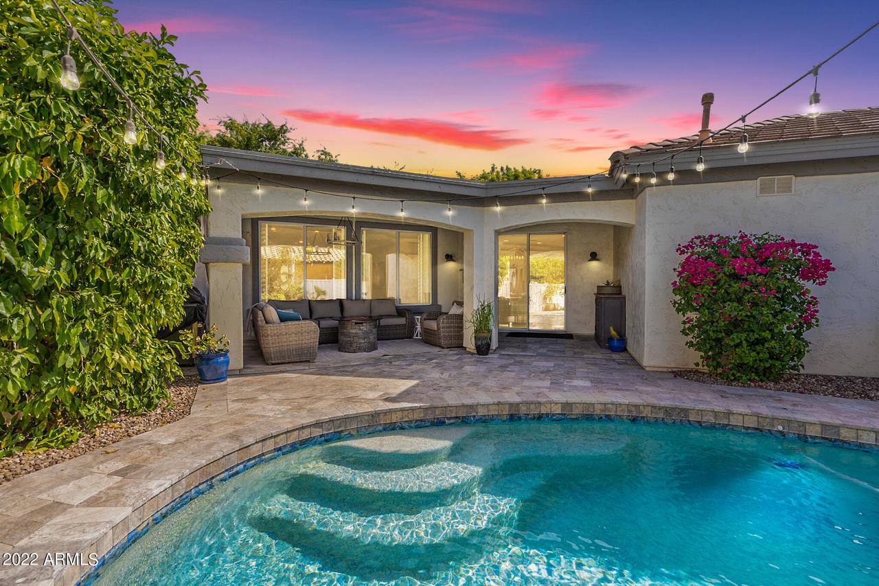 2742 E Tamarisk St., Gilbert, AZ 85296