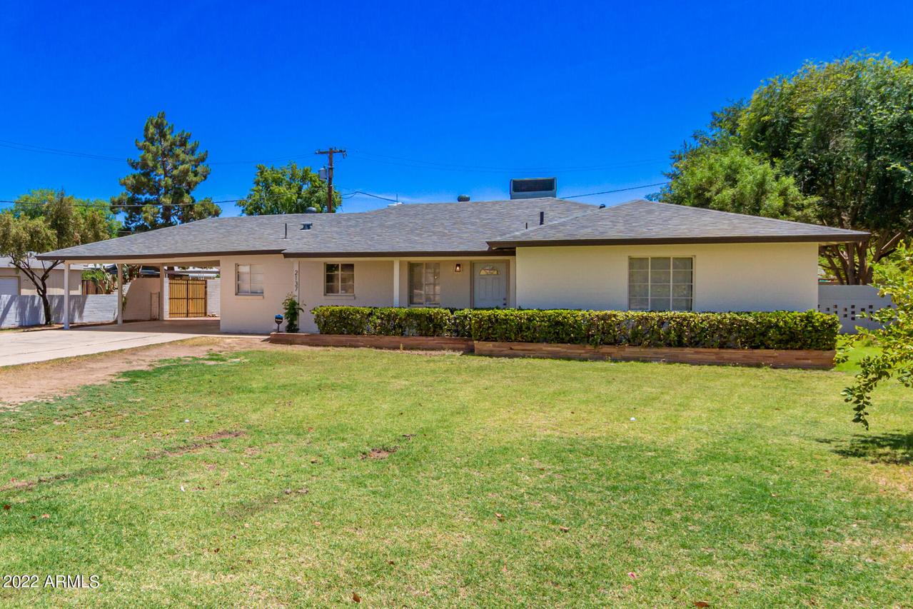 2137 W Thomas Rd., Phoenix, AZ 85015