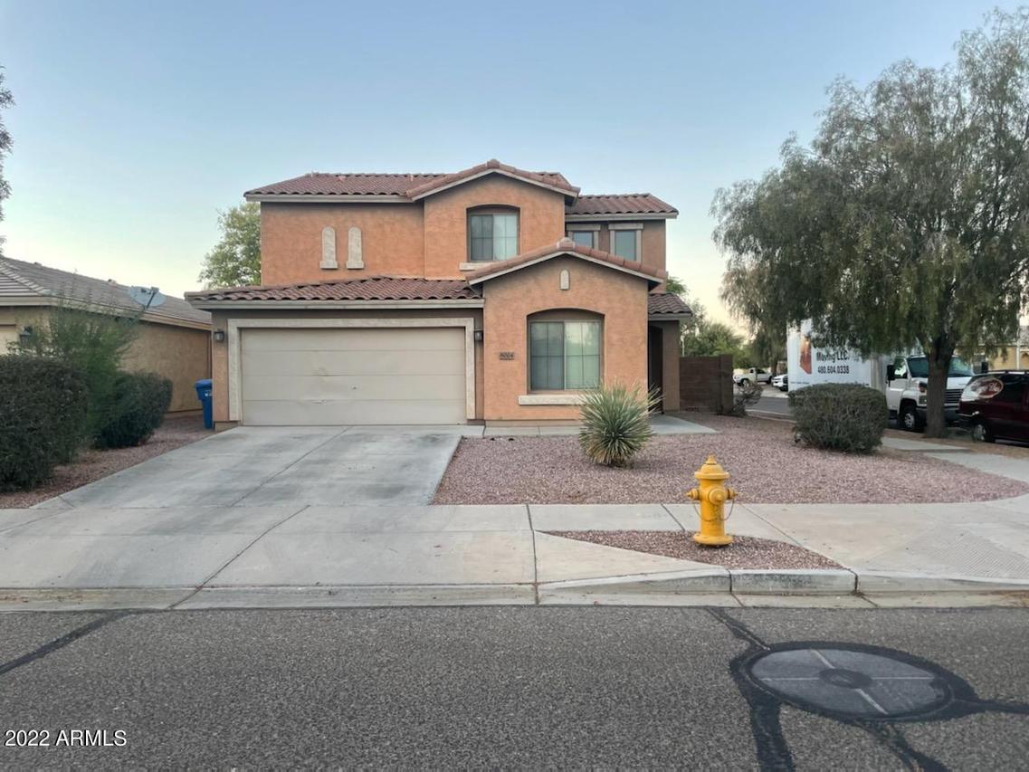8004 W Pioneer St., Phoenix, AZ 85043