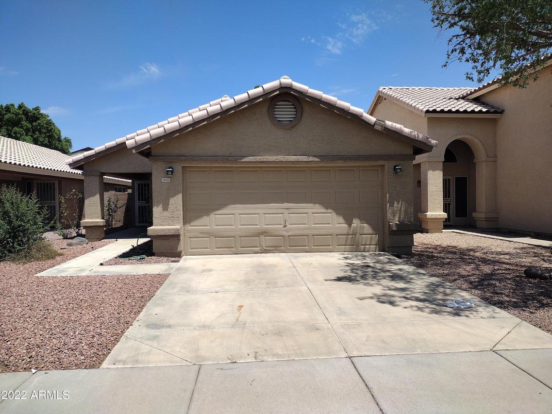 19617 N 49th Ave., Glendale, AZ 85308