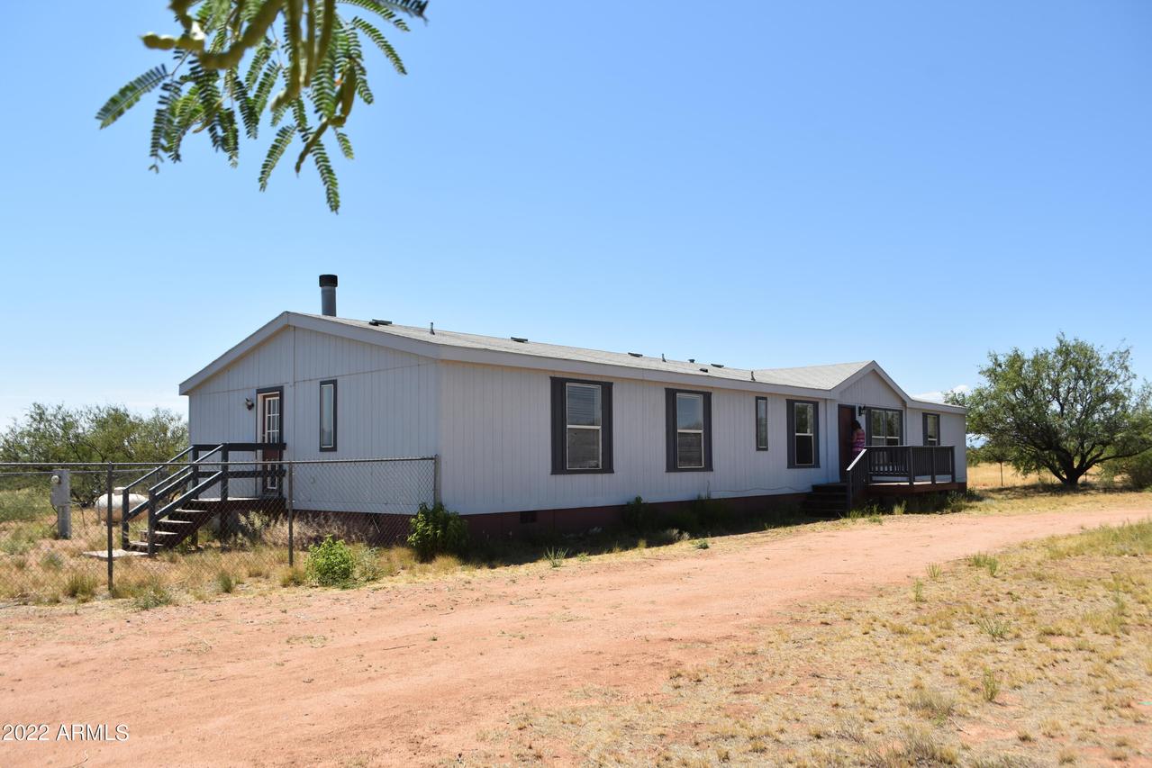 9192 E Yulee Ln., Hereford, AZ 85615