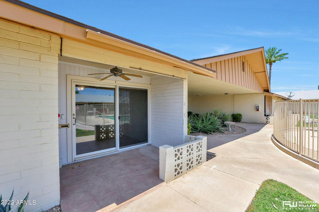 13021 N 113th Ave. #P, Youngtown, AZ 85363