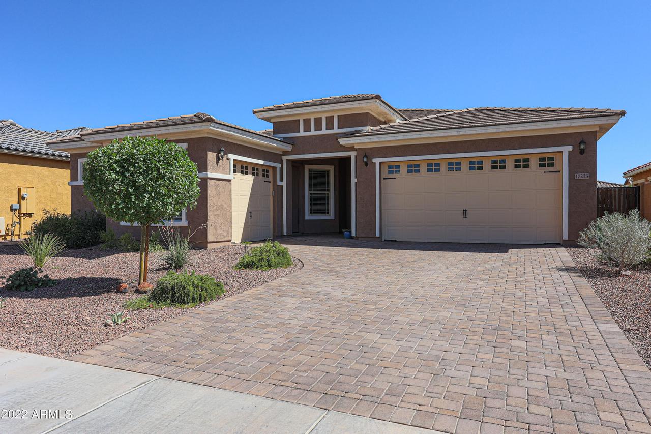 10233 W Bent Tree Dr., Peoria, AZ 85383