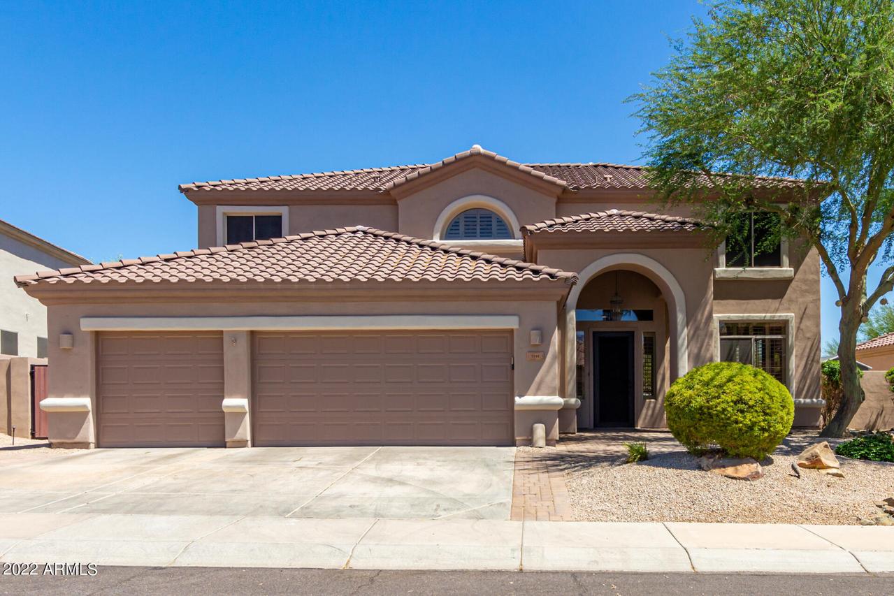 5555 E Via Montoya Dr., Phoenix, AZ 85054