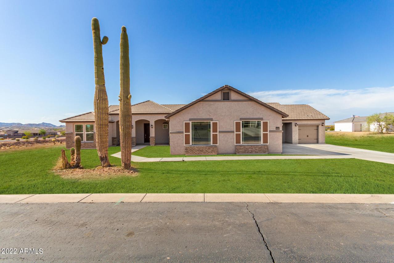346 W Chase St., San Tan Valley, AZ 85143