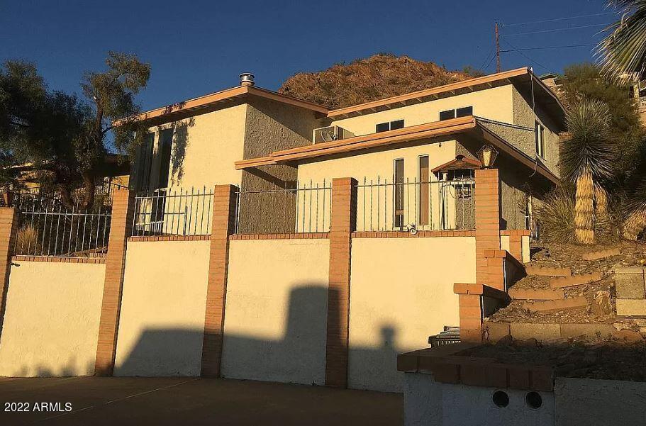 8451 N 14th St., Phoenix, AZ 85020