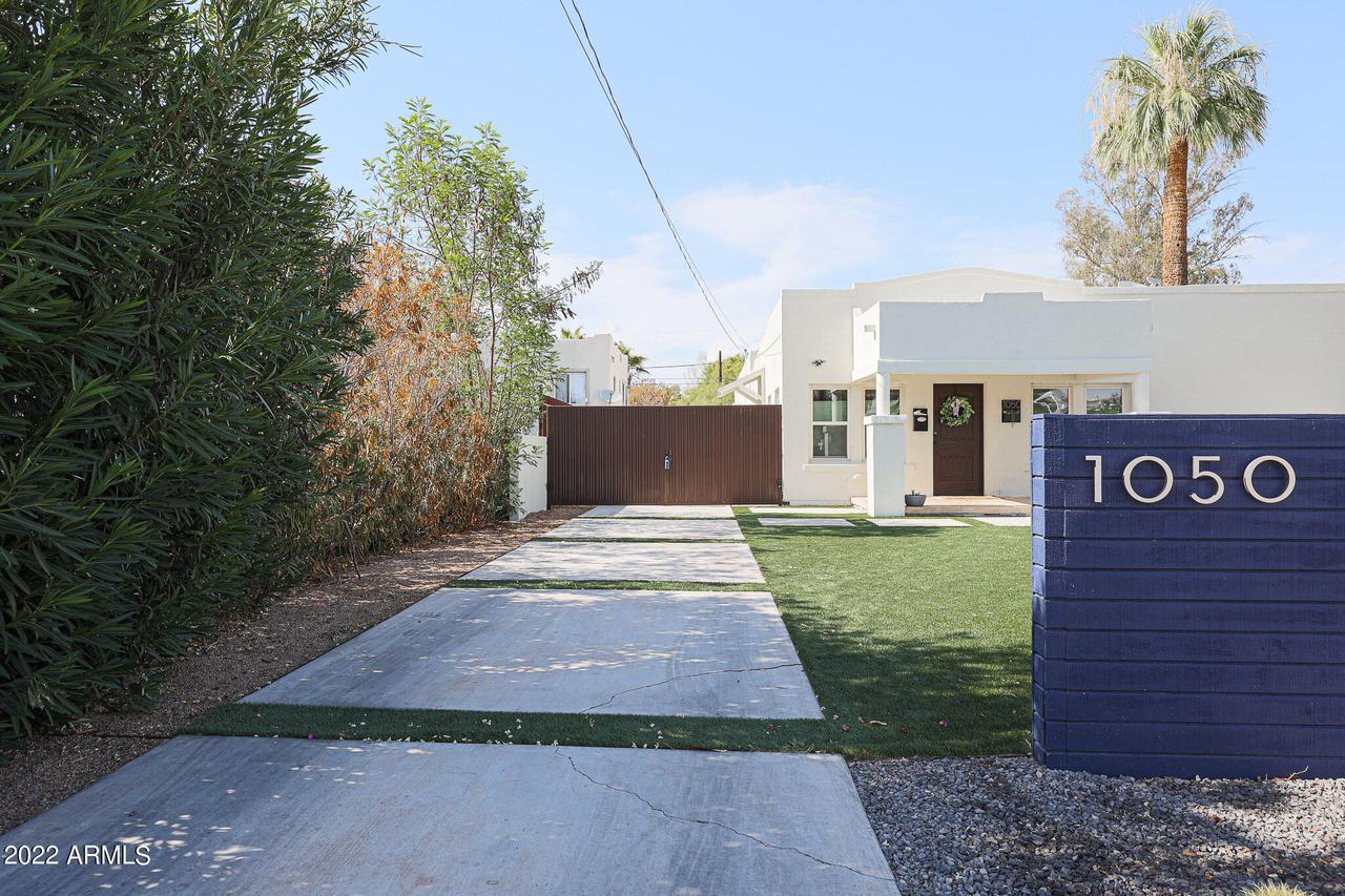 1050 E Whitton Ave., Phoenix, AZ 85014