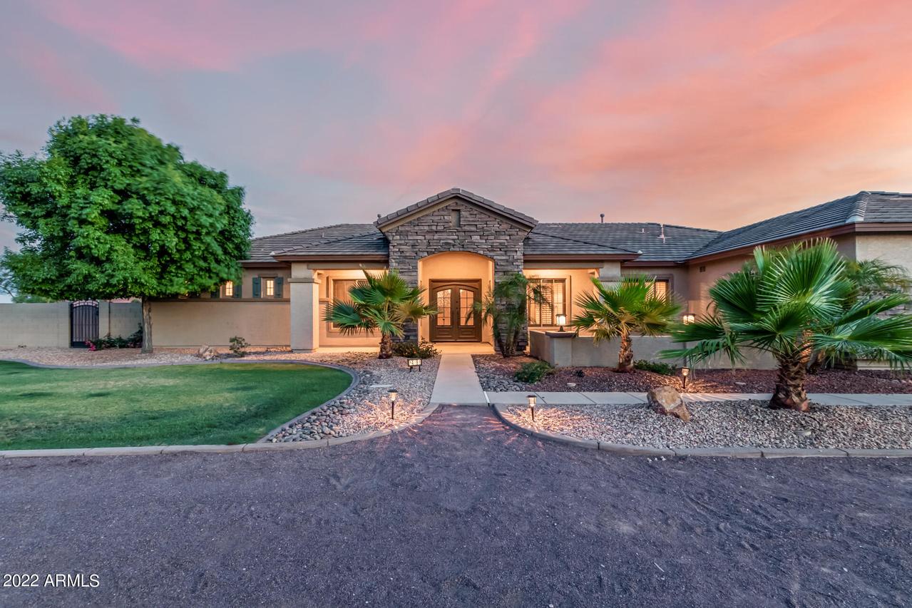 14083 W Desert Cove Rd., Surprise, AZ 85379