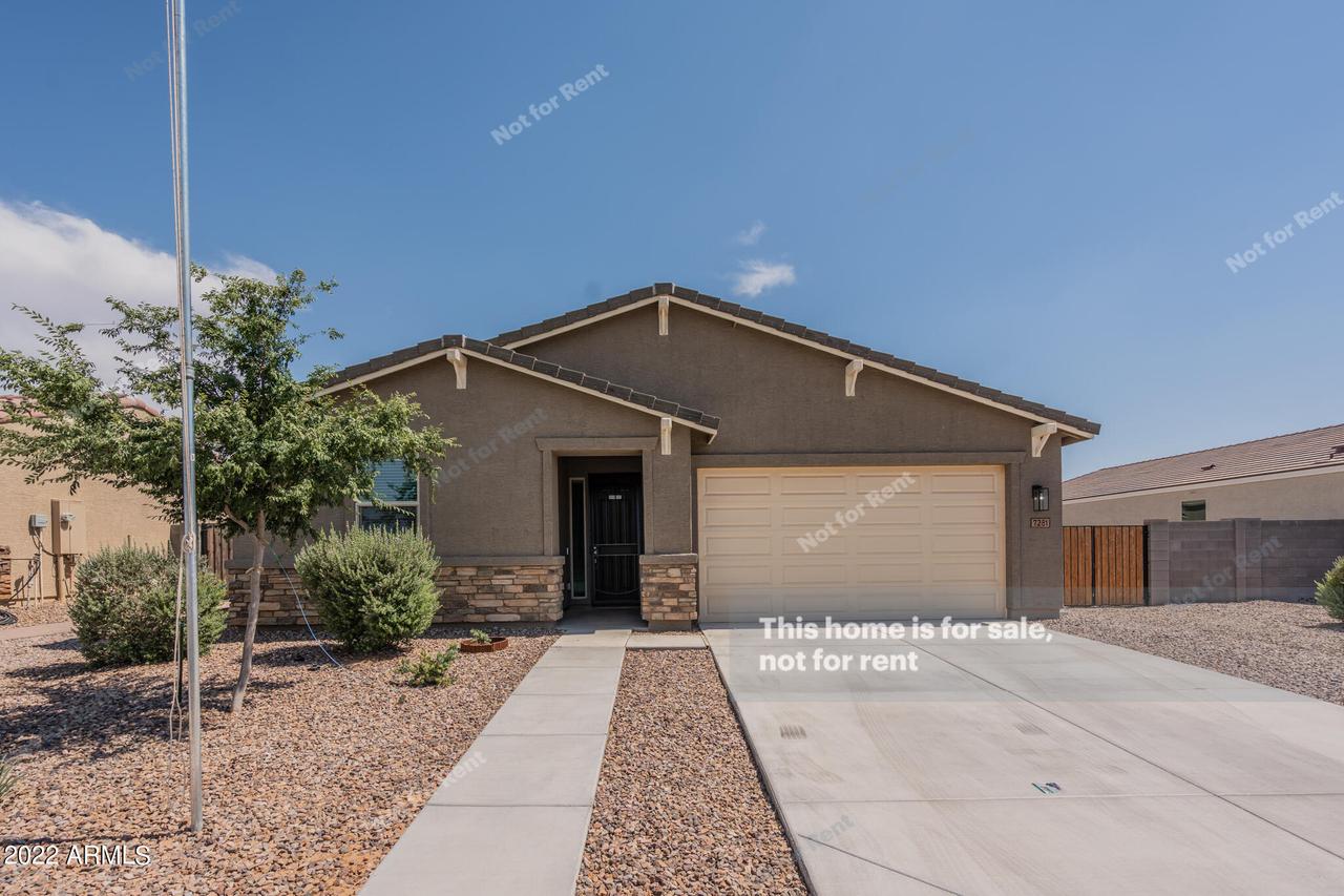 7281 E Hatchling Way, San Tan Valley, AZ 85143