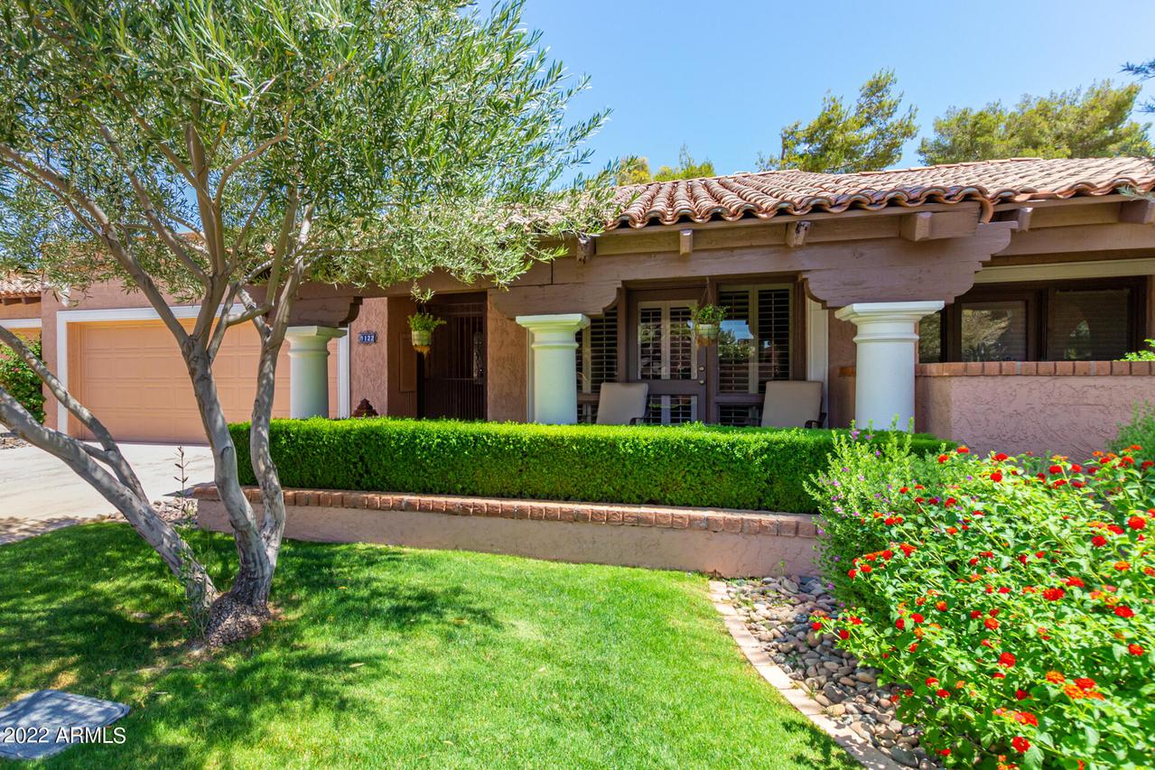 8122 E Via De La Escuela, Scottsdale, AZ 85258
