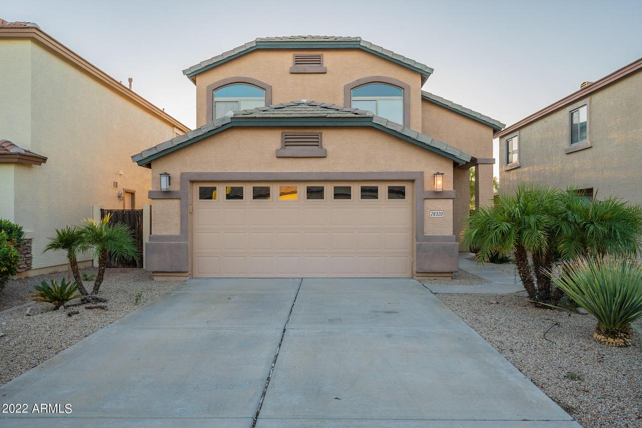 28320 N Gold Ln., San Tan Valley, AZ 85143