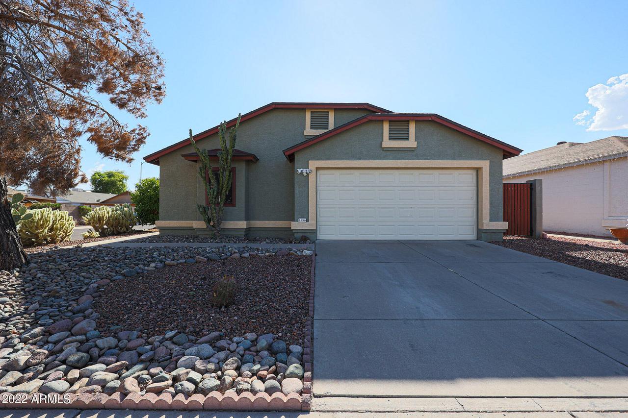 8656 N 107th Dr., Peoria, AZ 85345