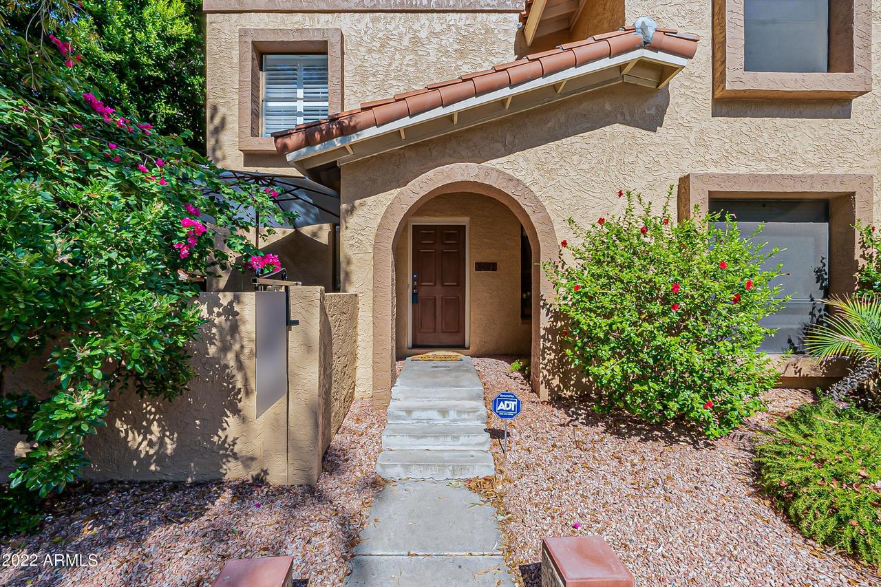 10432 N 11th Pl. #2, Phoenix, AZ 85020