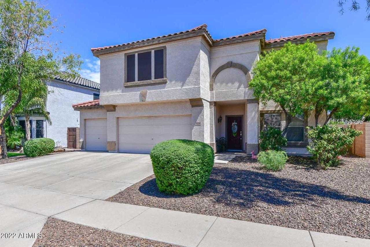3208 W Silver Sage Ln., Phoenix, AZ 85083