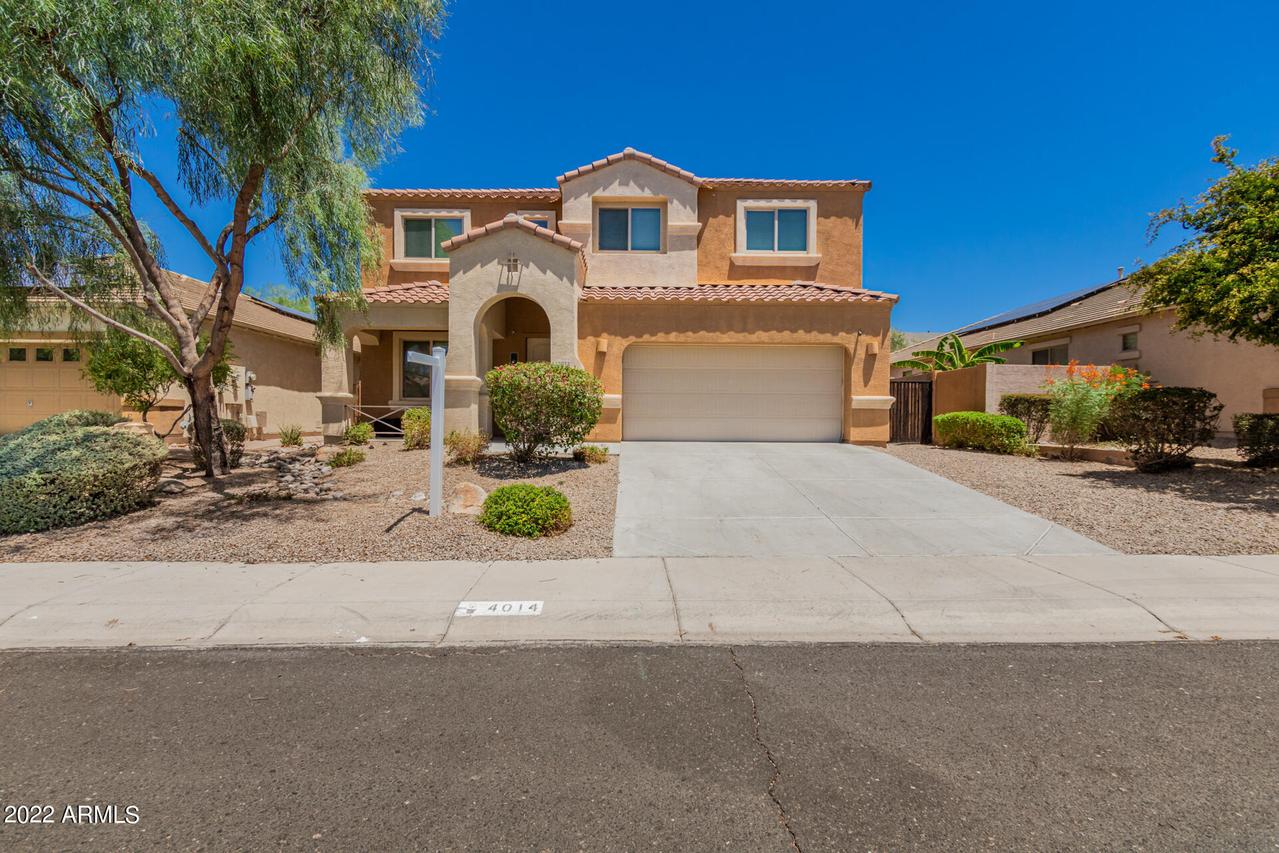 4014 E Expedition Way, Phoenix, AZ 85050