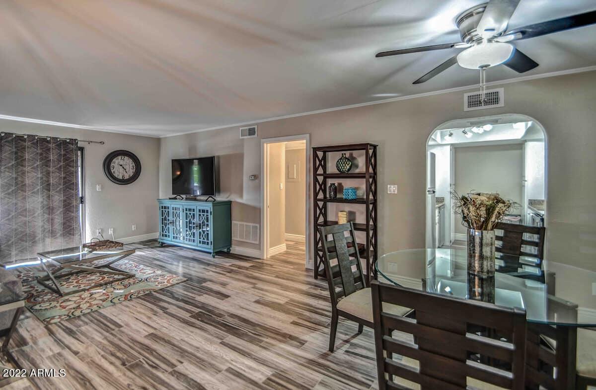 3825 E Camelback Rd. #240, Phoenix, AZ 85018