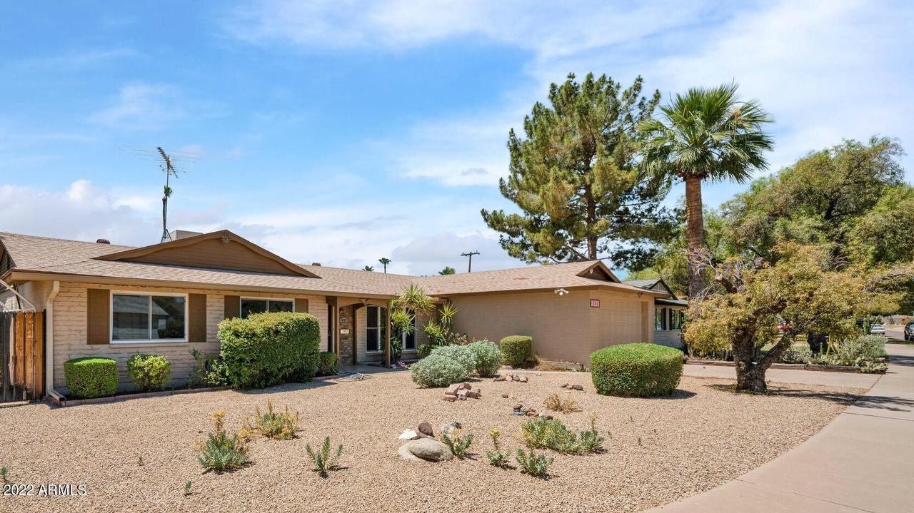 3121 E Yucca St., Phoenix, AZ 85028