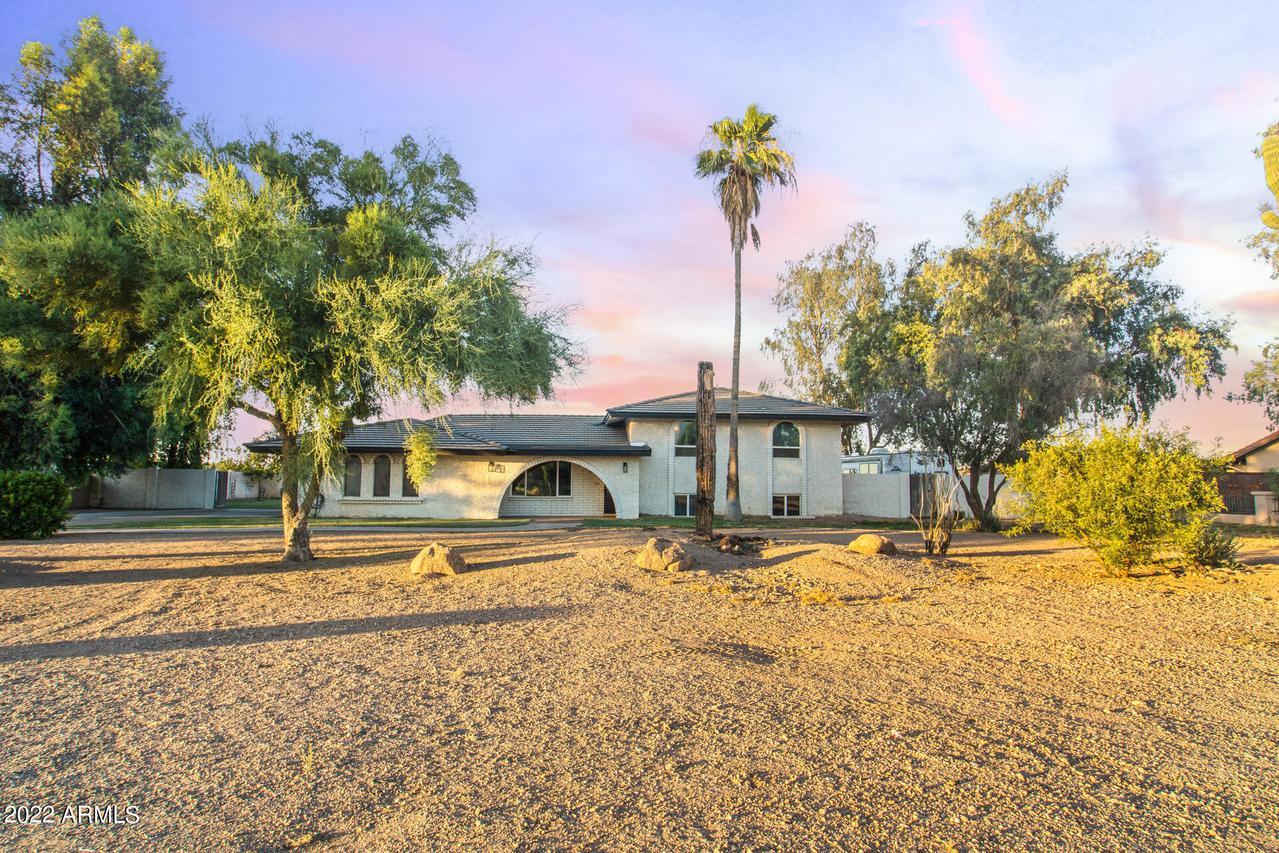 19422 E Via De Olivos Rd., Queen Creek, AZ 85142