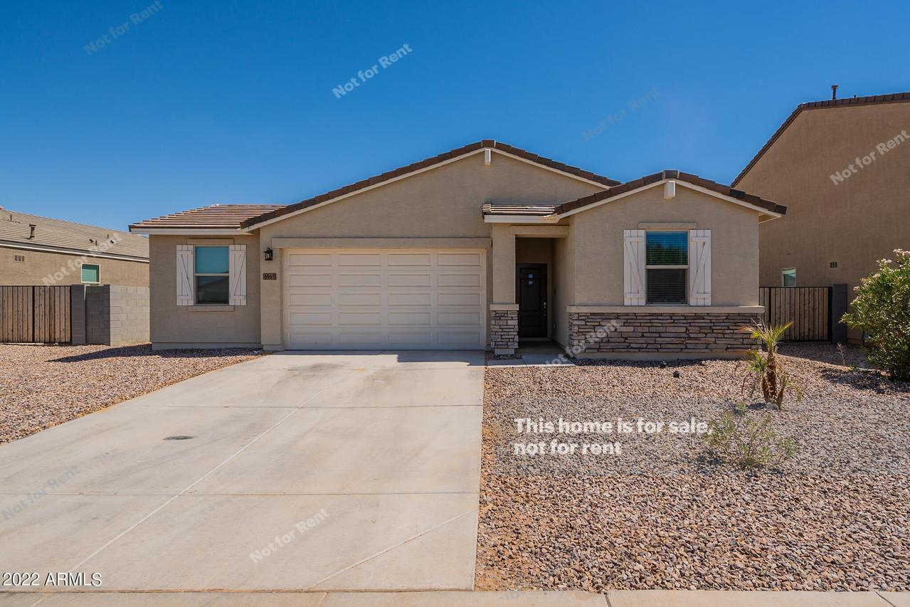 6967 E Hatchling Way, San Tan Valley, AZ 85143