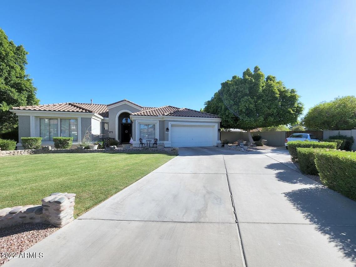 1244 N Rochester Ct., Gilbert, AZ 85234