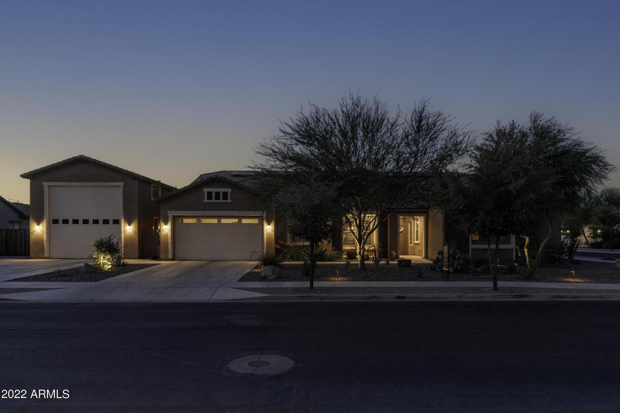 21984 E Russet Rd., Queen Creek, AZ 85142