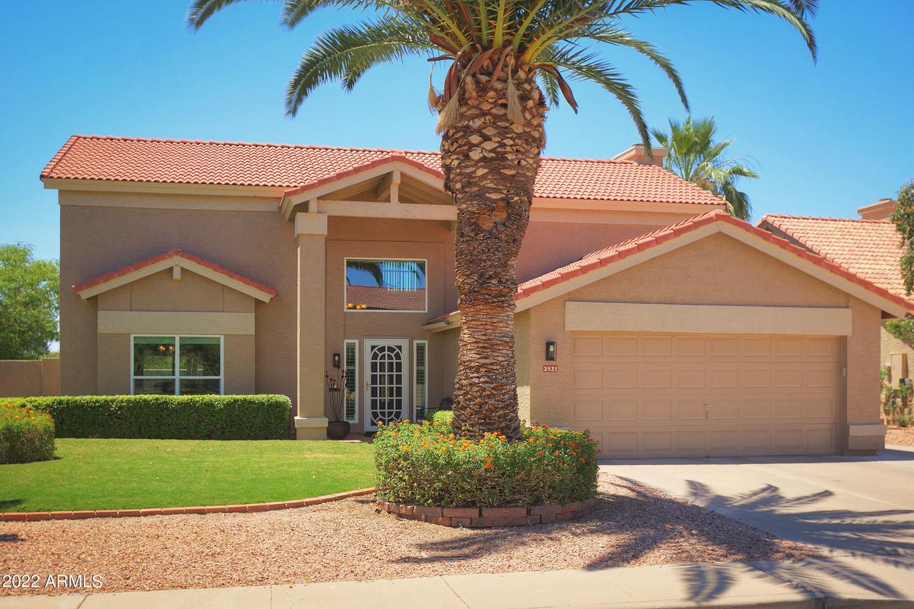 3921 E Desert Flower Ln., Phoenix, AZ 85044