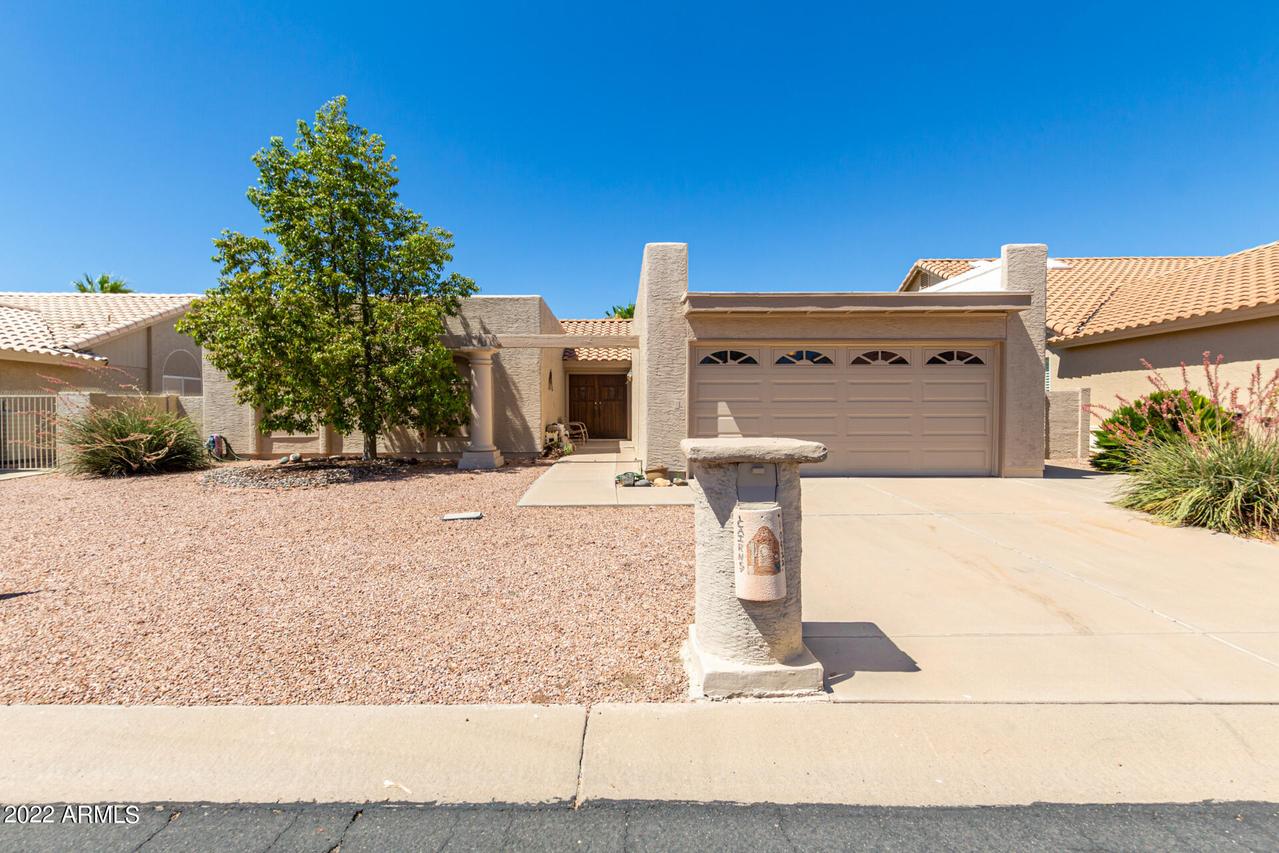 10922 E Bellflower Dr., Sun Lakes, AZ 85248