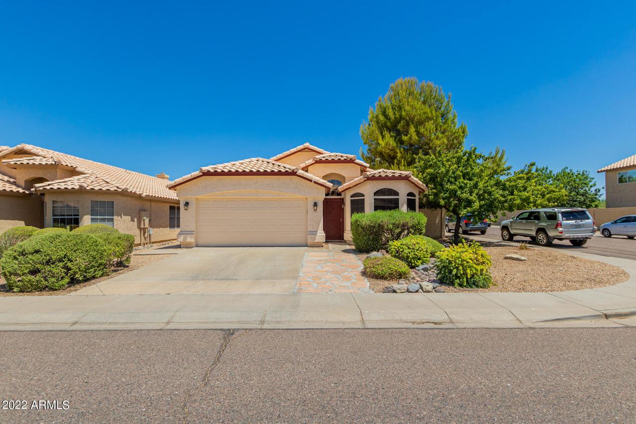 2260 E Williams Dr., Phoenix, AZ 85024