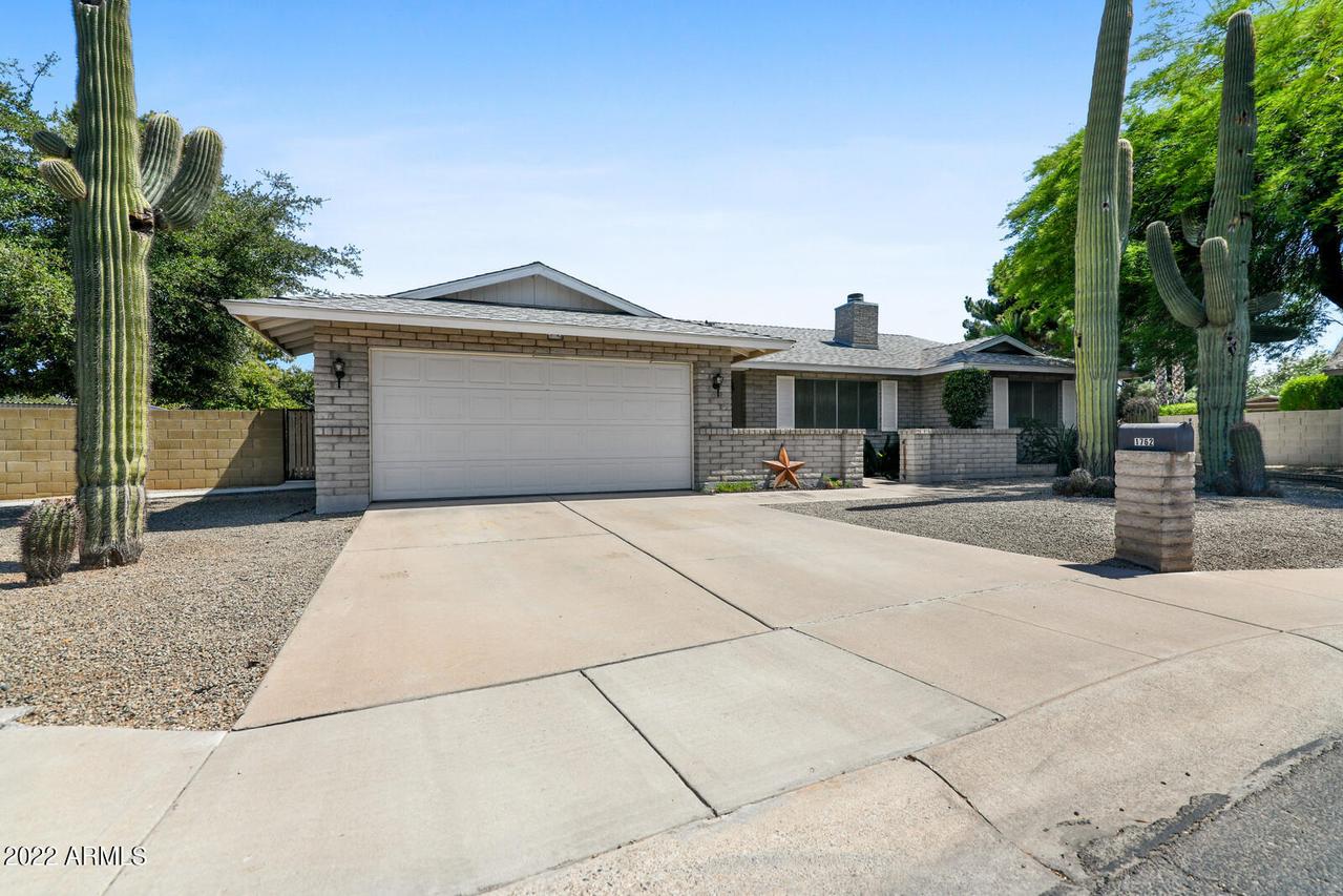 1762 S Emerson, Mesa, AZ 85210