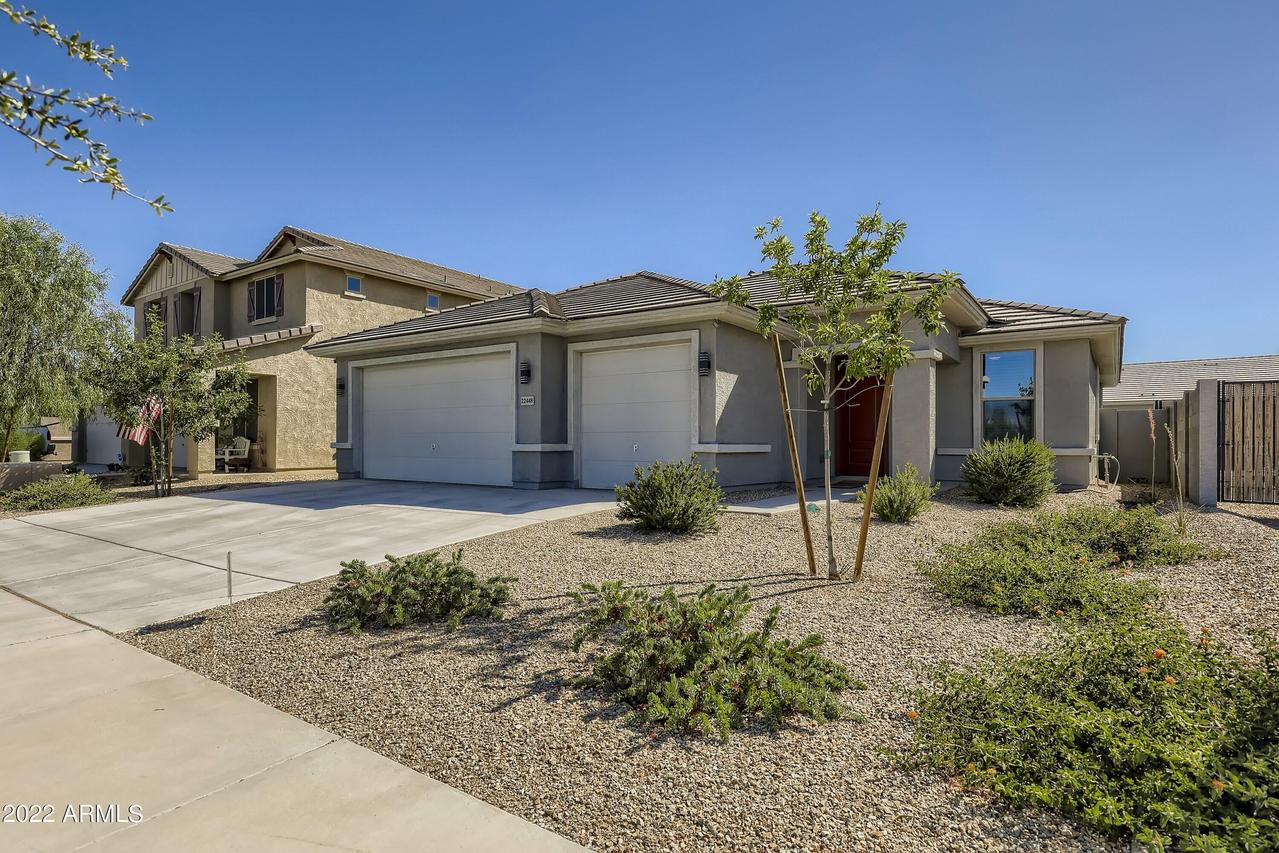 22448 N 180th Dr., Surprise, AZ 85387