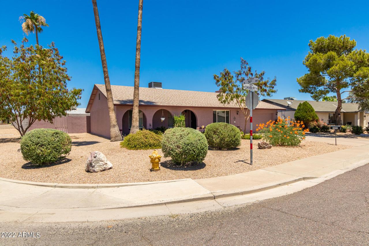 3008 W Danbury Dr., Phoenix, AZ 85053