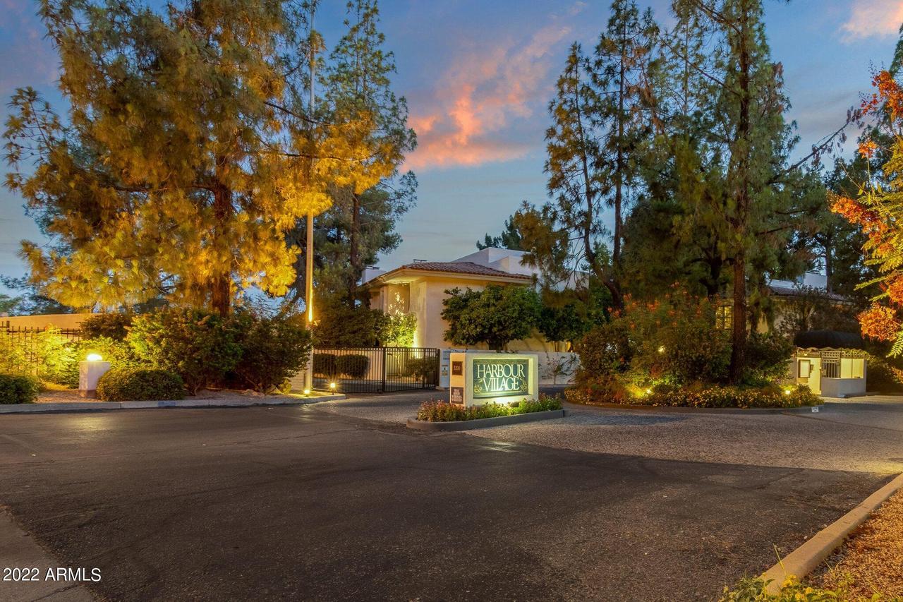 5200 S Lakeshore Dr. #238, Tempe, AZ 85283