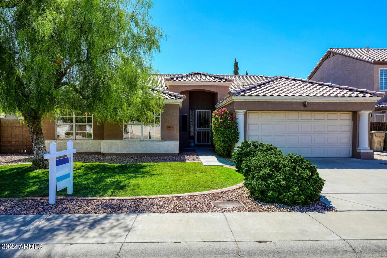 19820 N 67th Dr., Glendale, AZ 85308