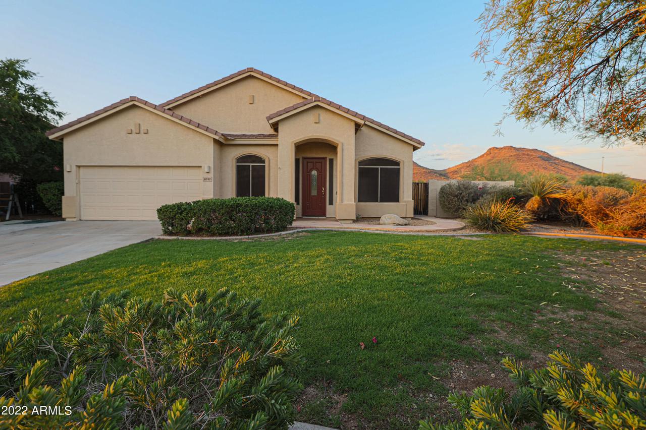 6742 W El Cortez Pl., Peoria, AZ 85383